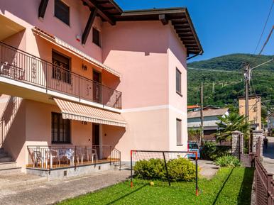  Für 4 Personen: Hübsches Apartment / Ferienwohnung in der Region Dongo