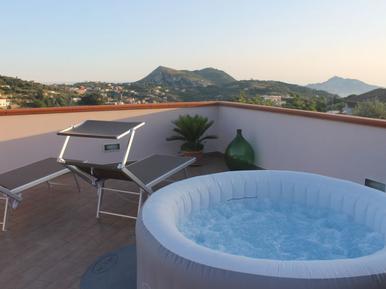  Für 4 Personen: Hübsches Apartment / Ferienwohnung in der Region Sant'Agata sui due Golfi