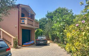  Für 3 Personen: Hübsches Apartment / Ferienwohnung in der Region Nin