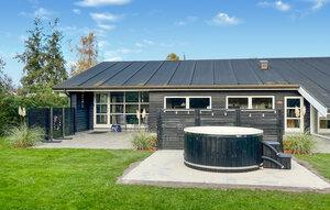 Gemütliches Ferienhaus : Region Marielyst für 12 Personen