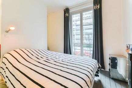  Für 2 Personen: Hübsches Apartment / Ferienwohnung in der Region Paris-la Butte-Montmartre-18e