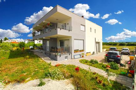  Für 4 Personen: Hübsches Apartment / Ferienwohnung in der Region Fazana