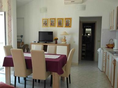  Für 4 Personen: Hübsches Apartment / Ferienwohnung in der Region Bol