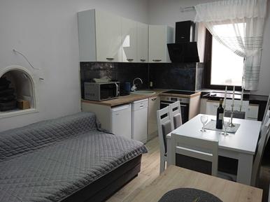  Für 4 Personen: Hübsches Apartment / Ferienwohnung in der Region Kaštel Sukurac