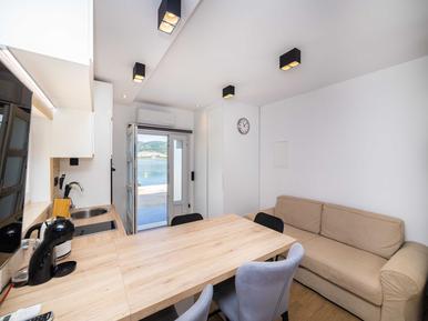  Für 3 Personen: Hübsches Apartment / Ferienwohnung in der Region Makarska Riviera