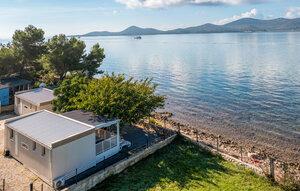 Gemütliches Ferienhaus : Region Biograd für 6 Personen