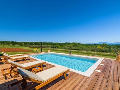 Gemütliches Ferienhaus : Region Prhati für 4 Personen
