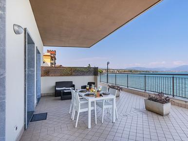 Gemütliches Ferienhaus : Region Desenzano del Garda für 4 Personen
