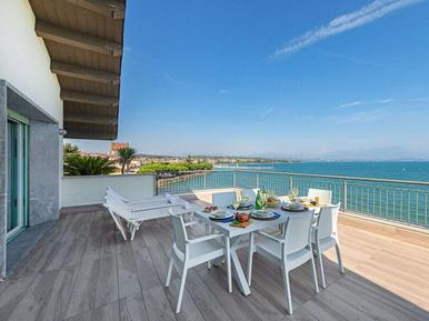 Gemütliches Ferienhaus : Region Desenzano del Garda für 8 Personen
