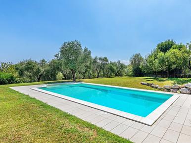 Gemütliches Ferienhaus : Region Padenghe sul Garda für 9 Personen