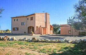Gemütliches Ferienhaus : Region Santa Margalida für 8 Personen