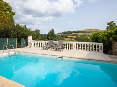 Gemütliches Ferienhaus : Region Épertully für 4 Personen