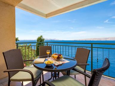  Für 4 Personen: Hübsches Apartment / Ferienwohnung in der Region Senj