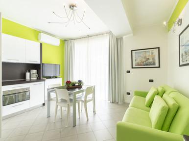  Für 4 Personen: Hübsches Apartment / Ferienwohnung in der Region Santo Stefano al Mare