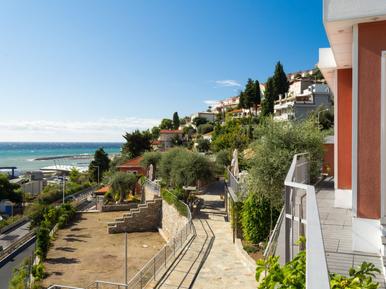 Gemütliches Ferienhaus : Region San Lorenzo al Mare für 2 Personen