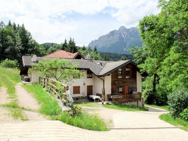  Für 4 Personen: Hübsches Apartment / Ferienwohnung in der Region Calceranica al Lago