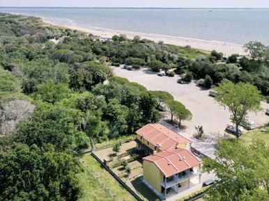 Gemütliches Ferienhaus : Region Lido di Volano für 4 Personen