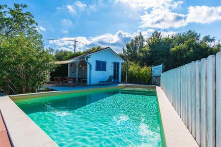 Gemütliches Ferienhaus : Region Polje für 8 Personen