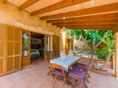 Gemütliches Ferienhaus : Region Cala Bona für 6 Personen