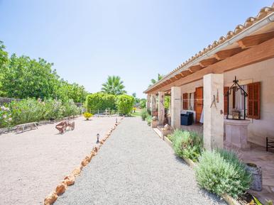 Gemütliches Ferienhaus : Region San Lorenzo de Cardessar für 4 Personen