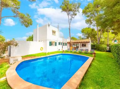 Gemütliches Ferienhaus : Region Cala d'Or für 8 Personen