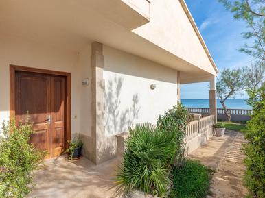 Gemütliches Ferienhaus : Region Son Serra De Marina für 11 Personen