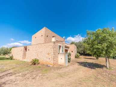 Gemütliches Ferienhaus : Region Cala Bona für 6 Personen