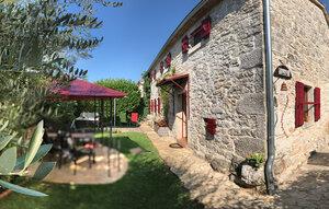 Gemütliches Ferienhaus : Region Mrgani für 4 Personen