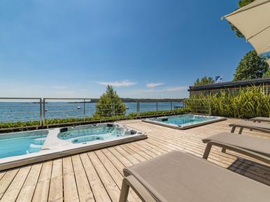 Gemütliches Ferienhaus : Region San Felice del Benaco für 4 Personen