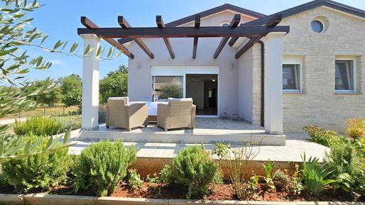 Gemütliches Ferienhaus : Region Buâinija für 6 Personen