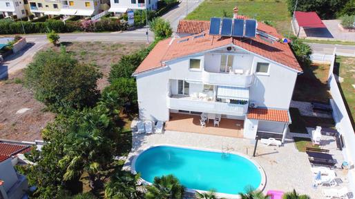  Für 4 Personen: Hübsches Apartment / Ferienwohnung in der Region Porec
