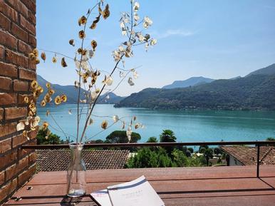 Gemütliches Ferienhaus : Region Tessin für 4 Personen