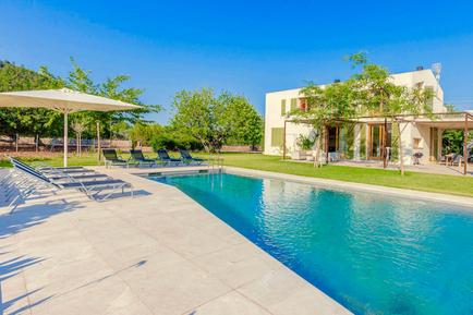 Gemütliches Ferienhaus : Region Pollenca für 8 Personen
