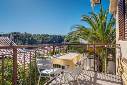  Für 3 Personen: Hübsches Apartment / Ferienwohnung in der Region Losinj