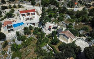 Gemütliches Ferienhaus : Region Ploce für 10 Personen