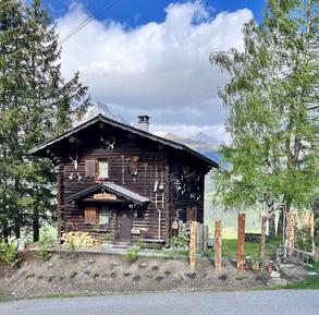 Gemütliches Ferienhaus : Region Graubünden für 4 Personen