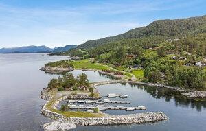 Gemütliches Ferienhaus : Region Kvalvåg für 10 Personen