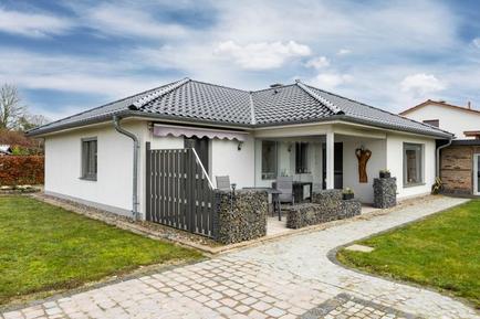  Für 4 Personen: Hübsches Apartment / Ferienwohnung in der Region Kröpelin
