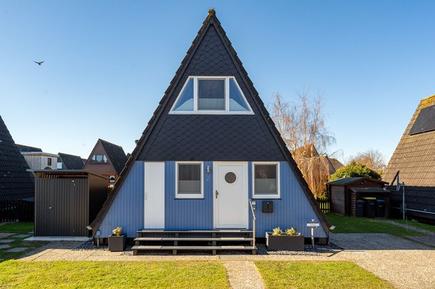 Gemütliches Ferienhaus : Region Greetsiel für 4 Personen