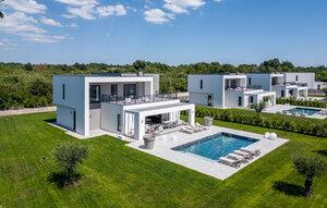 Gemütliches Ferienhaus : Region Butkovici für 8 Personen