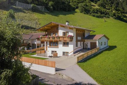 Gemütliches Ferienhaus : Region Neustift im Stubaital für 6 Personen