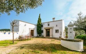 Gemütliches Ferienhaus : Region Constantina für 8 Personen