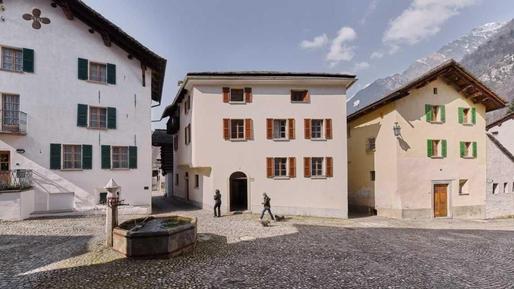 Gemütliches Ferienhaus : Region Graubünden für 9 Personen