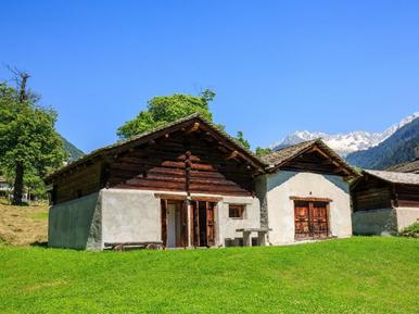Gemütliches Ferienhaus : Region Graubünden für 7 Personen