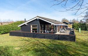 Gemütliches Ferienhaus : Region Pyt für 8 Personen