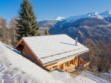 Gemütliches Ferienhaus : Region Wallis für 10 Personen