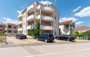  Für 2 Personen: Hübsches Apartment / Ferienwohnung in der Region Biograd Na Moru