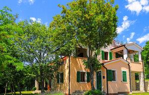 Gemütliches Ferienhaus : Region Stanišovi für 10 Personen