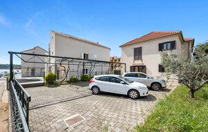  Für 4 Personen: Hübsches Apartment / Ferienwohnung in der Region Srima