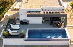 Gemütliches Ferienhaus : Region Lumbarda für 4 Personen